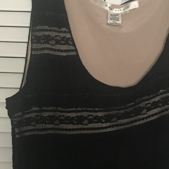 MAX STUDIO: BLACK LACE TANK TOP SIZE XL - Picture 3 of 3